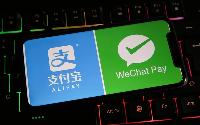 So sánh Alipay và WeChat Pay về an toàn giao dịch
