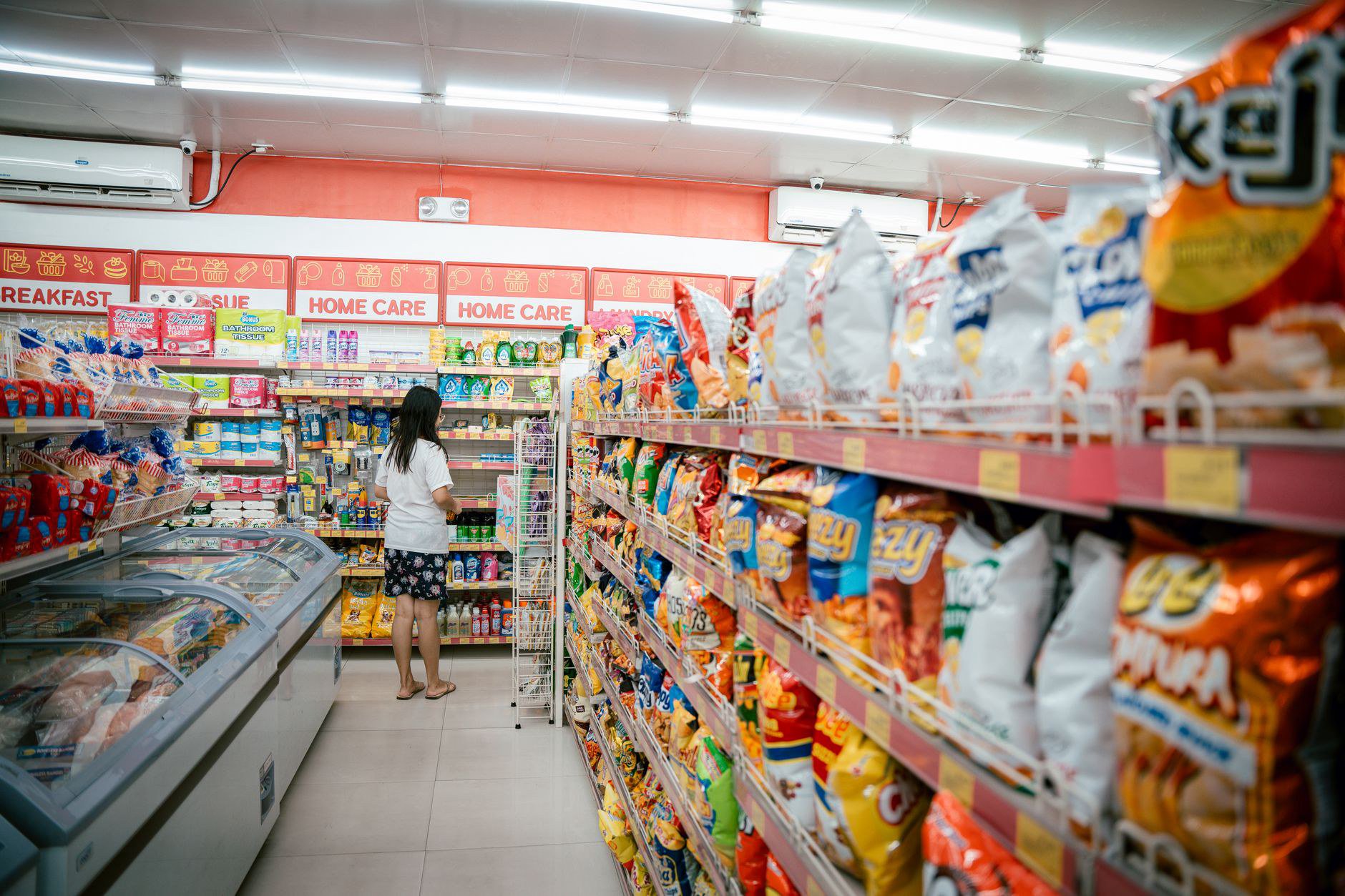 Mua Hàng Qua Trung Gian Nghĩa Là Gì: Ưu Nhược Điểm Cần Biết